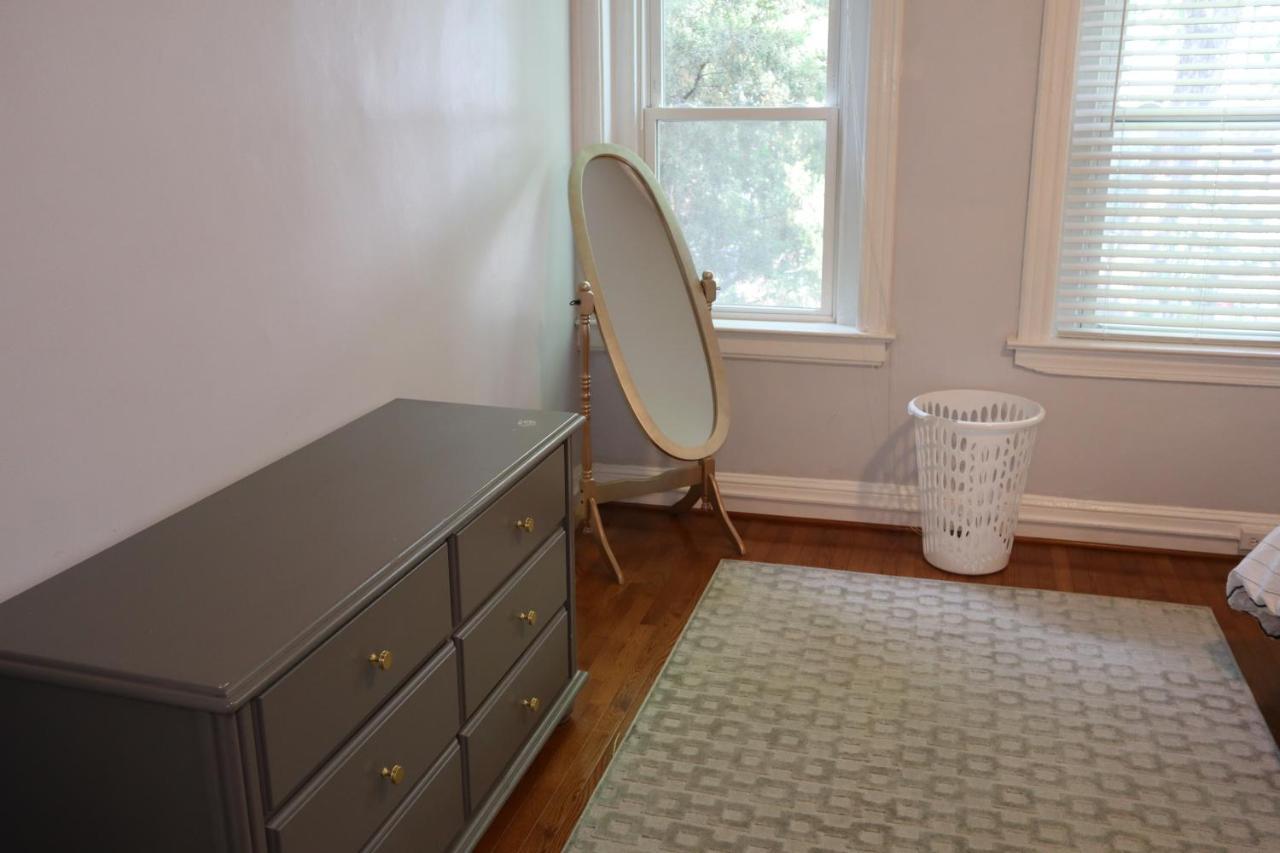 4 Bedroom Downtown Dc With Private Parking Walk Metro Nightlife Villa *